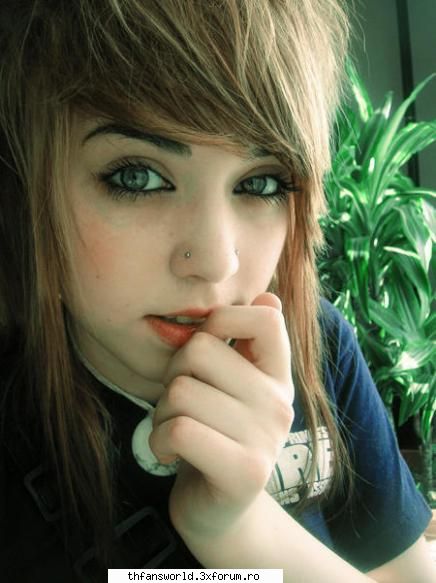 ~ ^.^ American Dream ^.^ ~ [ A . D ] - Leezy : o tipa super de treaba printre cele mai - Fan Fictons