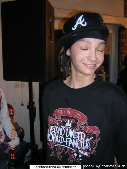 ...:::Poze cu Tom :::... - nu radeti ca era somnoros mai - Tom Kaulitz