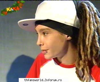...:::Poze cu Tom :::... - cer pirivire privire - Tom Kaulitz